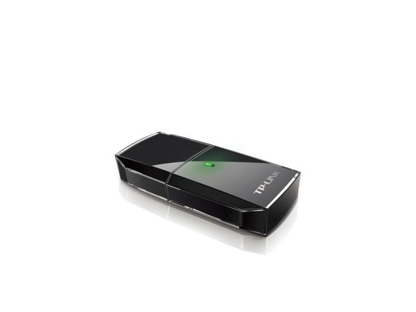 Безжичен адаптер TP-LINK Archer T2U, AC600, Dual band, USB, вградена антена 3