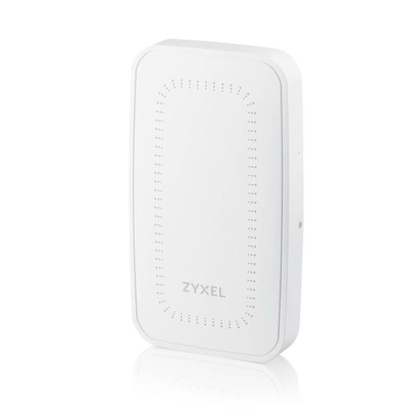 Безжичен двулентов Access Point ZYXEL WAX300H, 2.4/5GHz, 575/2400Mbps 2