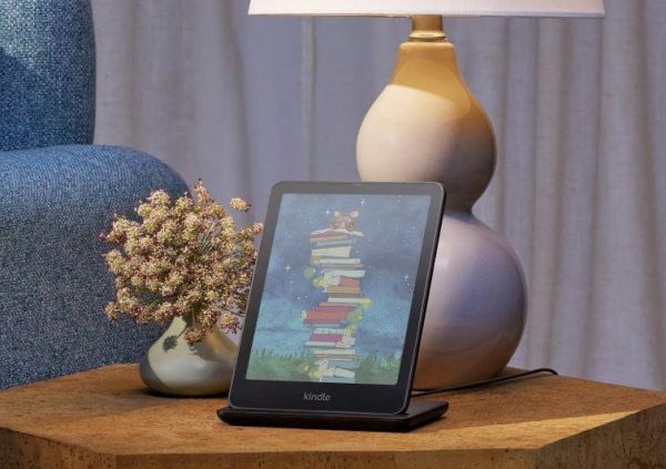 eBook четец Kindle Colorsoft  Signature Edition 32GB 2024- Metalilic Black 6