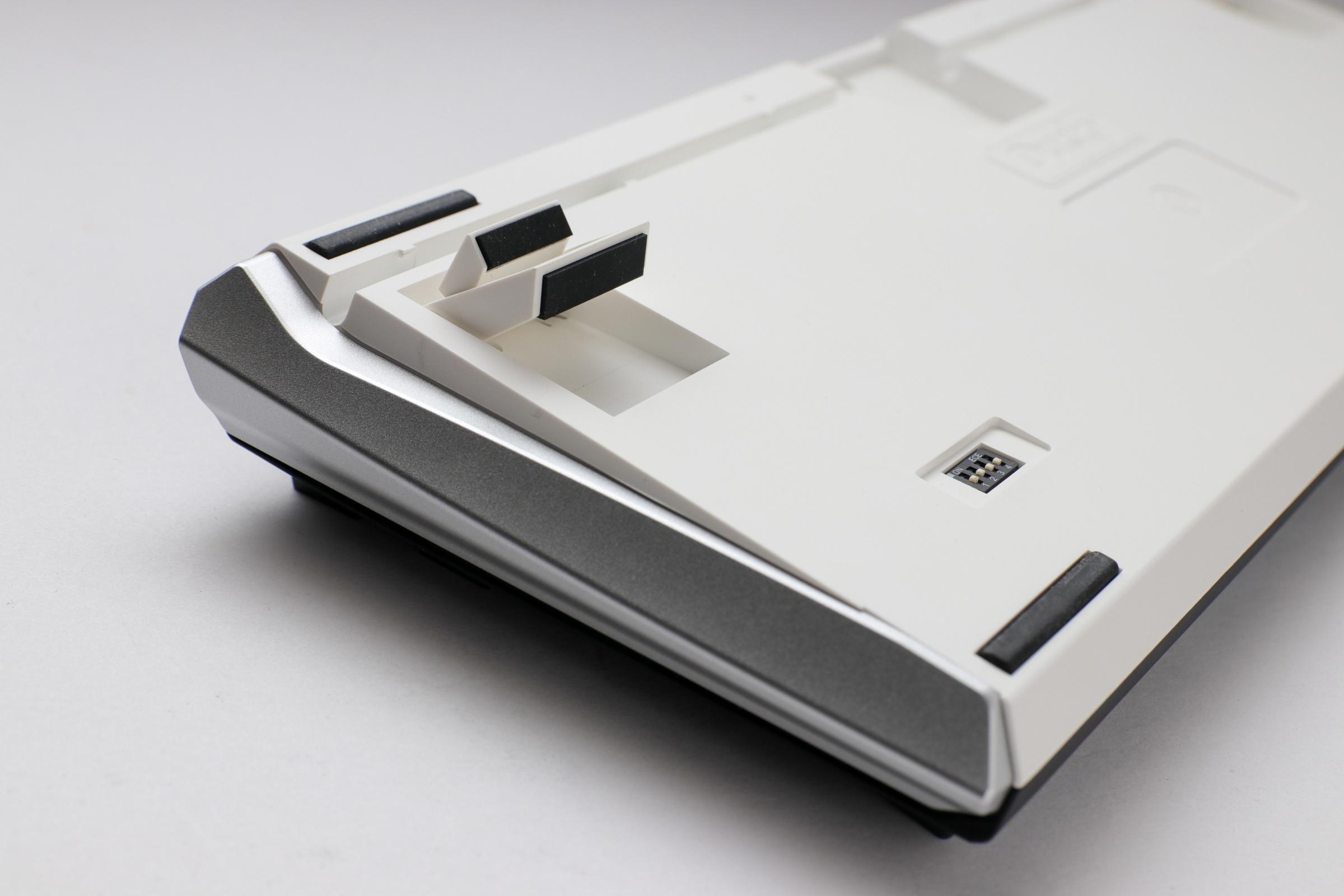 Геймърскa механична клавиатура Ducky One 3 Classic TKL Hotswap Cherry MX Black, RGB, PBT Keycaps 6