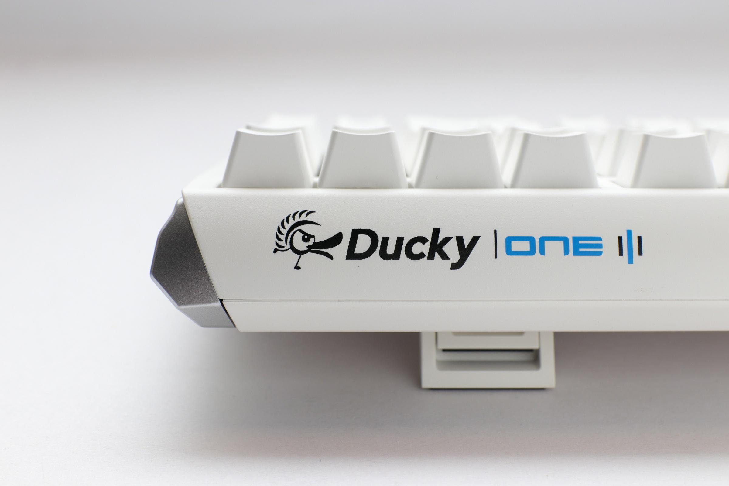 Геймърскa механична клавиатура Ducky One 3 Pure White Full Size Hotswap Cherry MX Black, RGB, PBT Keycaps 4