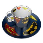 Комплект ABYSTYLE DC COMICS Mirror mug & plate set Logo, Чаша, Подложка с емблеми 1