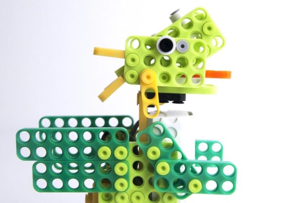 Комплект за роботика Robotis PLAY 300 DINOs 8