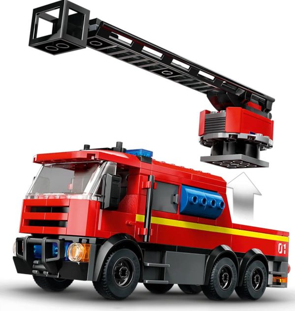 LEGO City - Fire Station with Fire Truck - 60414 5