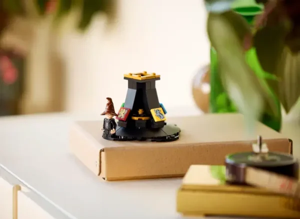 LEGO Harry Potter - Talking Sorting Hat - 76429 10