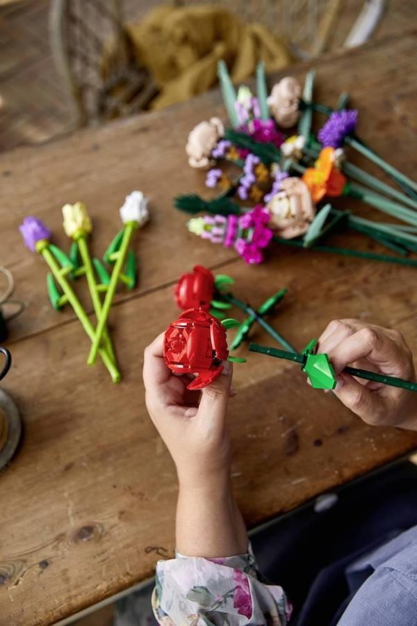 LEGO Icons - Flower Bouquet - 10280 3