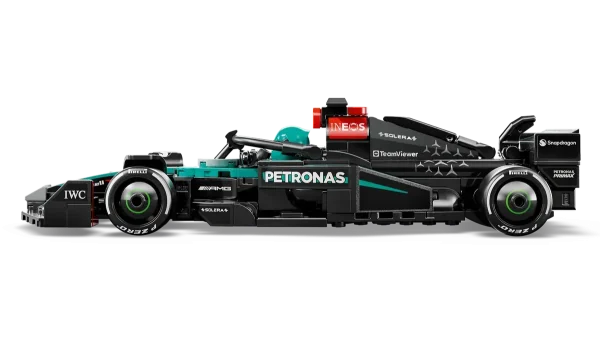 LEGO Speed Champions: Mercedes-Amg F1® W15 Race Car 77244 2