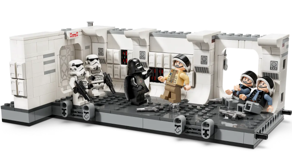 LEGO STAR WARS - Boarding the Tantive IV - 75387 1