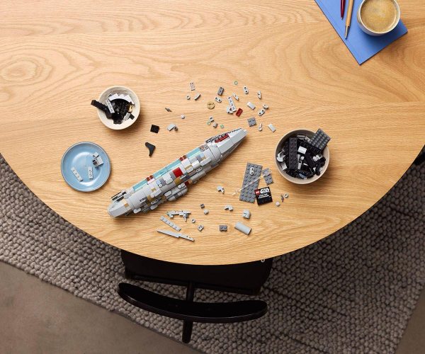 LEGO  Star Wars - Home One Starcruiser, 75405 3