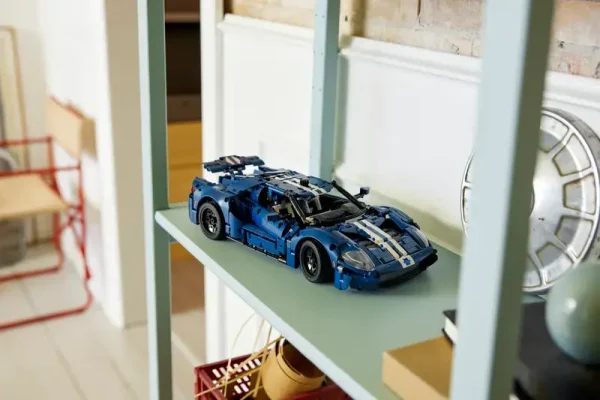 LEGO Technic - Ford GT 2022, 42154 9
