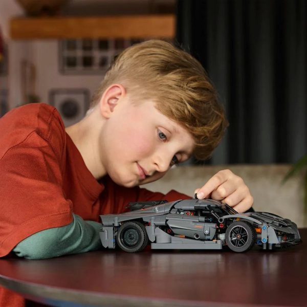 LEGO Technic - Koenigsegg Jesko Absolut Grey Hypercar, 42173 5