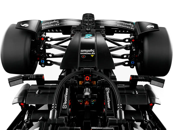 LEGO Technic - Mercedes-AMG F1 W14 E Performance - 42171 4