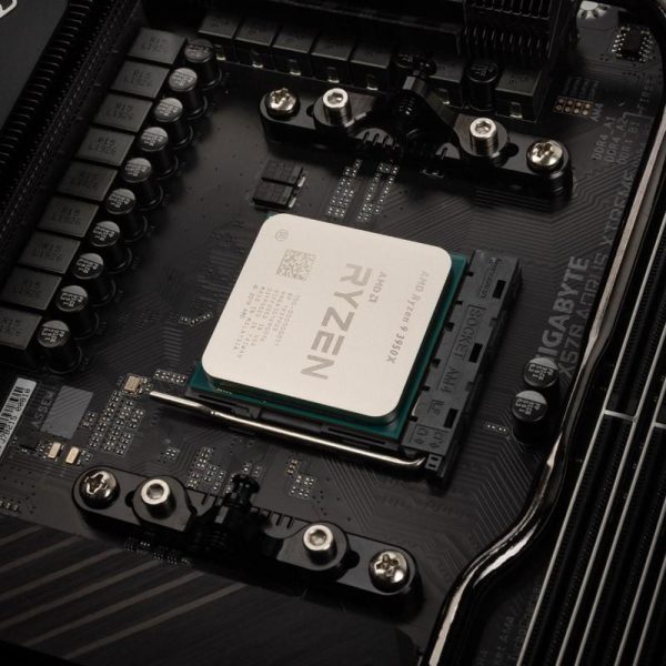 Монтажната рамка der8auer RYZEN 3000 OC AIO Mounting Frame 4