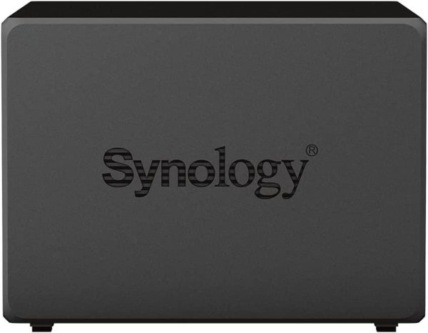 Мрежов сторидж Synology DS1522+, За 5 диска, До 108TB, RAM 8GB, 4xГигабит, USB 3.2 Gen 1 4