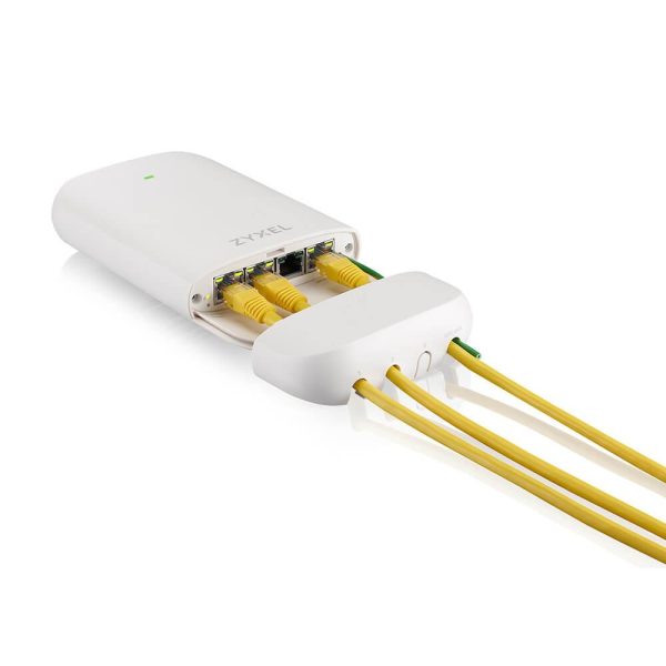 PoE удължител Zyxel PoE12-3PD, 4 x 1Gb порта, 45W PoE бюджет, за външен монтаж 3