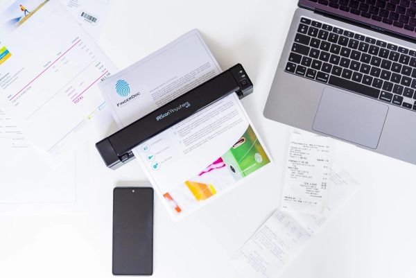 Преносим скенер IRIS IRIScan Anywhere 6 Wifi, A4, USB-C, Черен 2