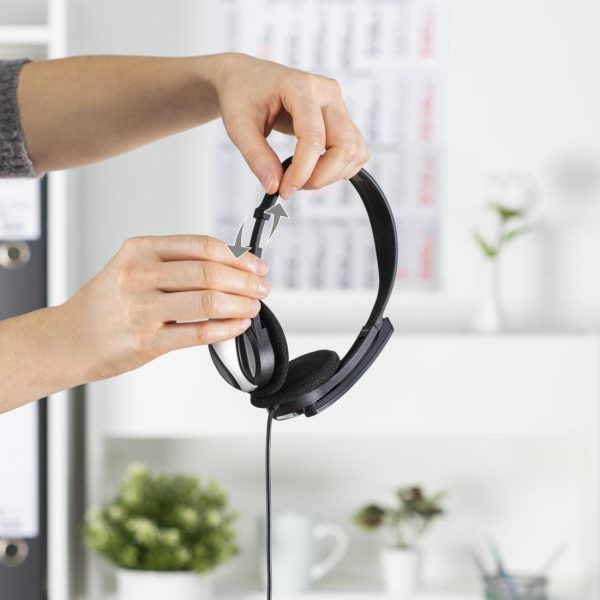 Слушалки HAMA Essential HS-P100 10