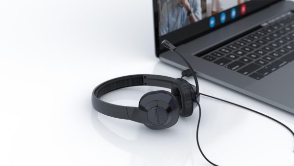 Слушалки с микрофон Creative HS-720 V2 - USB 4