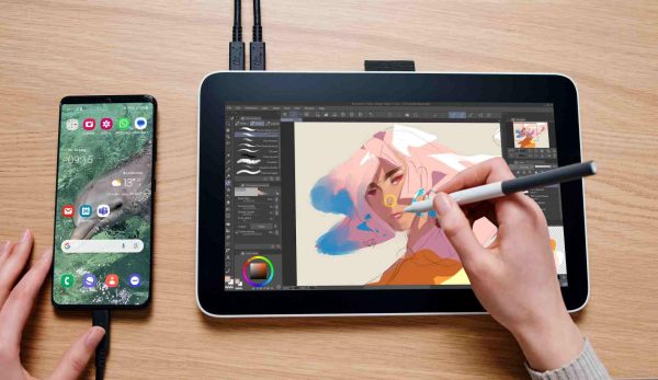 WACOM Графичен дисплей таблет One 13 TOUCH Pen Display, 13.3"  Full HD 1920 х 1080 3