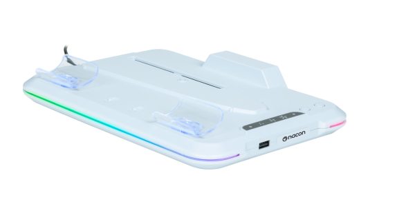 Зарядно и поставка Nacon за Playstation 5 Slim 3