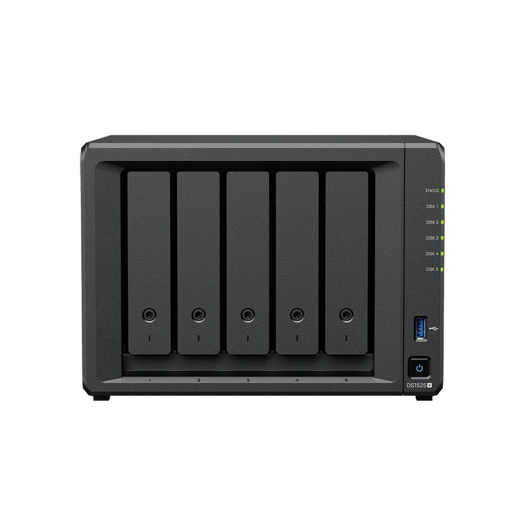 Мрежов сторидж Synology NAS DS1525+, за 5 диска, AMD Ryzen V1500B, 8GB DDR4 SODIMM 2