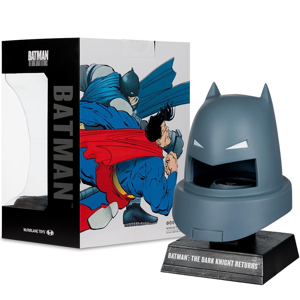 Фигурка DC Direct Armored Batman (The Dark Knight Returns) Cowl Replica 1:3 Scale McFarlane 3