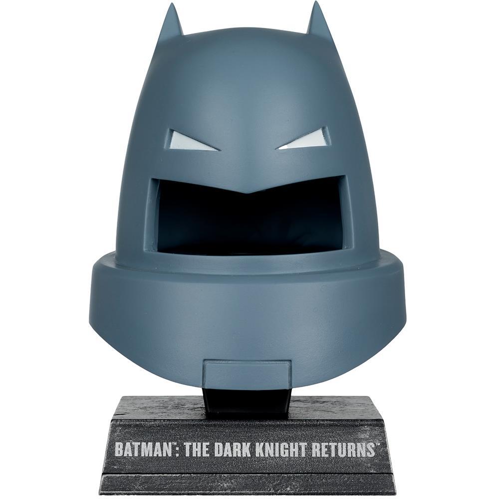 Фигурка DC Direct Armored Batman (The Dark Knight Returns) Cowl Replica 1:3 Scale McFarlane 4