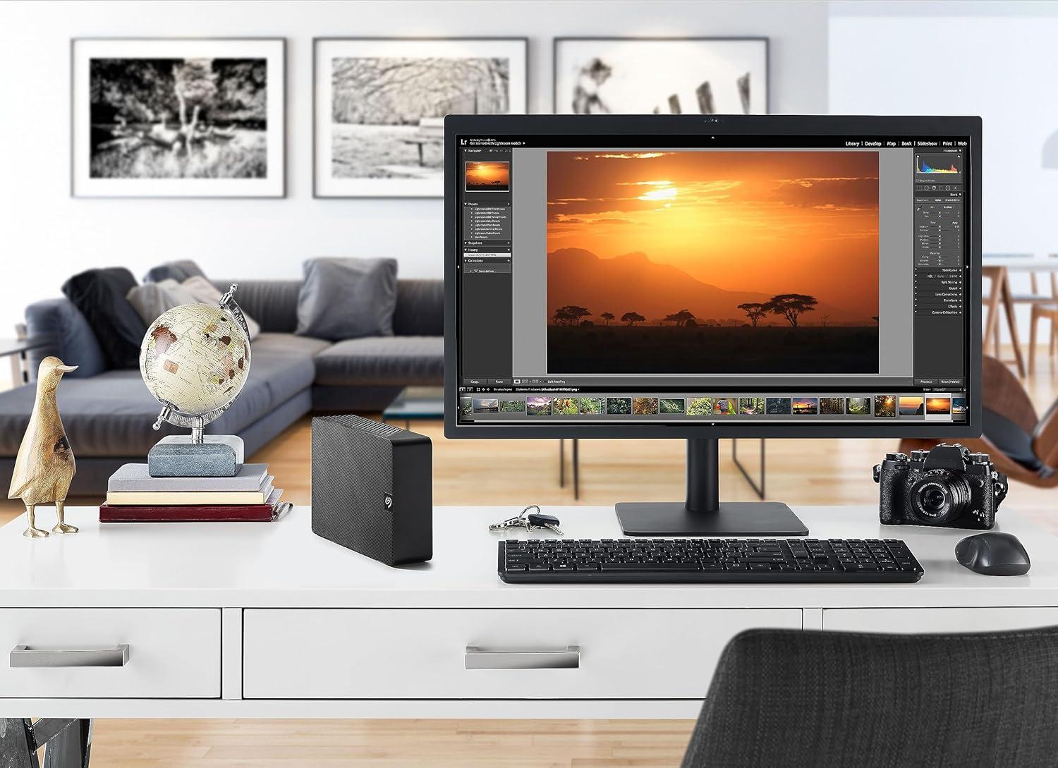 Външен хард диск SEAGATE Expansion Desktop External Drive 24 TB 6